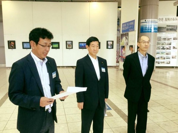 講師：伊藤克彦　仙台空港ビル代表取締役社長（写真右）